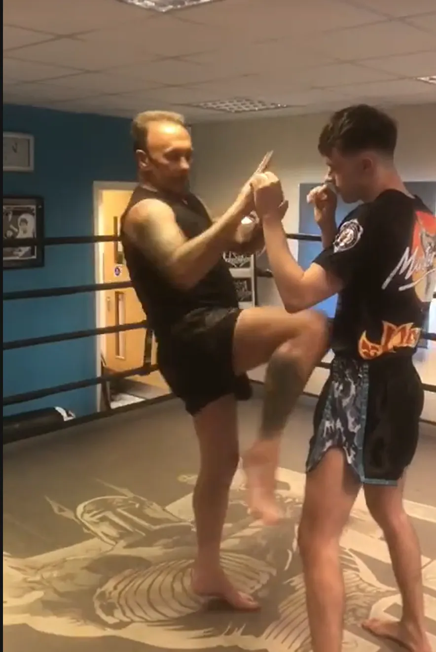 How to Knee